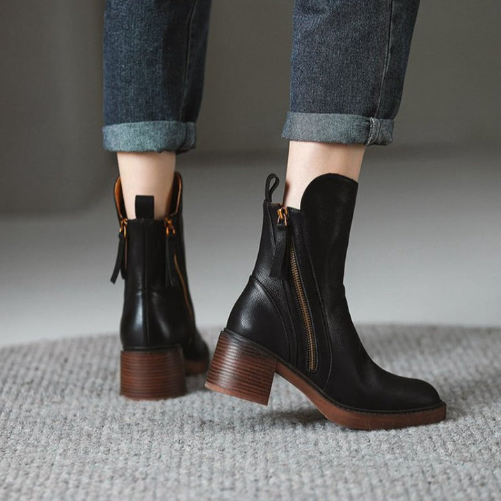 SELENE ANKLE BOOTS