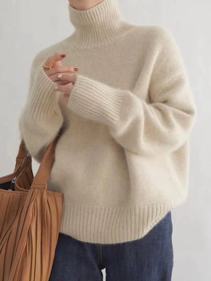Kelly | Women's Knitted Turtleneck